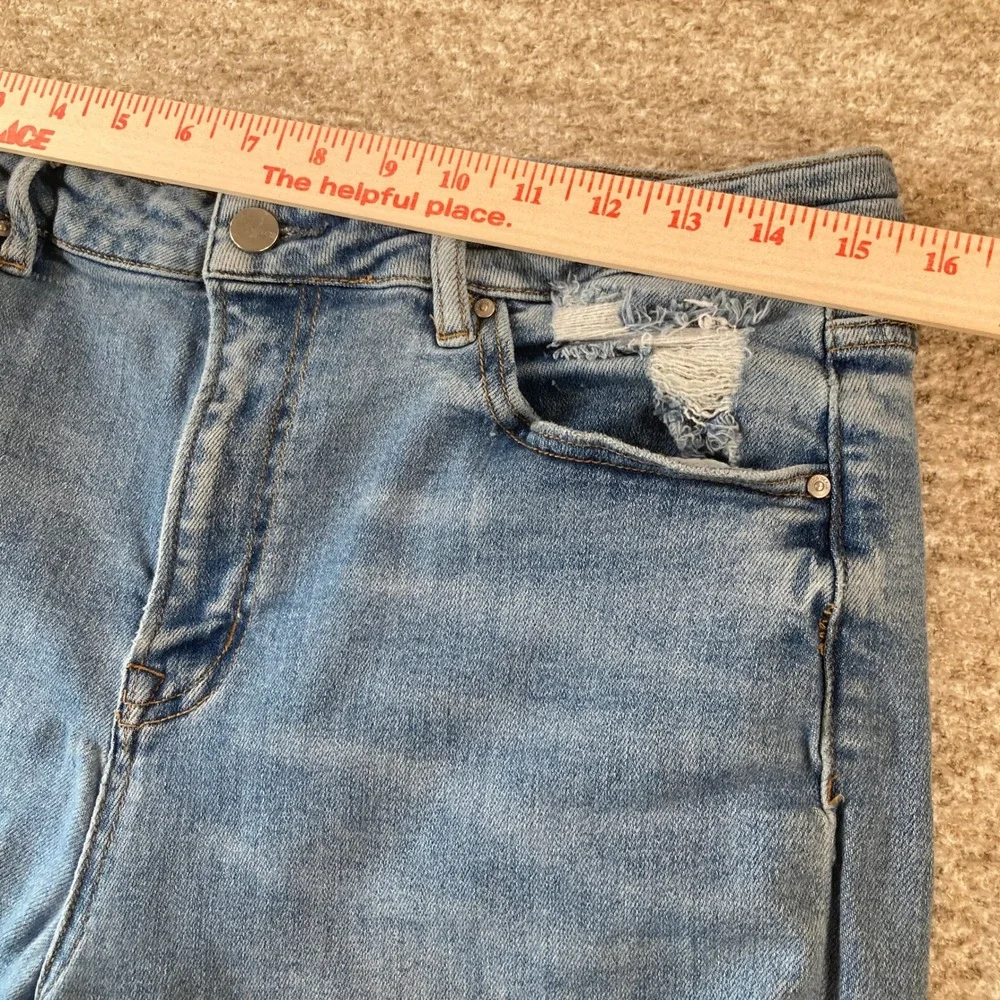 Mica Los Angeles Jeans 31 (30x27) Distressed Straight Leg Blue Raw Hem MDP-T203